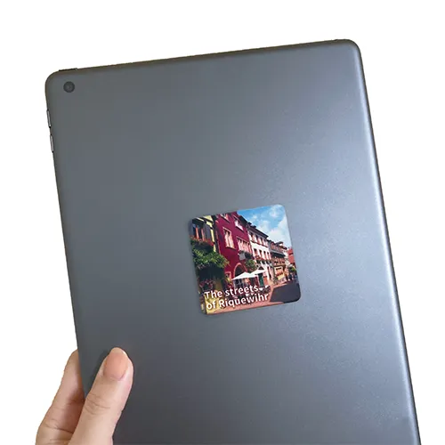 �X�}�z�N���[�i�[�V�[�� L�T�C�Y�y�䎆�t���z